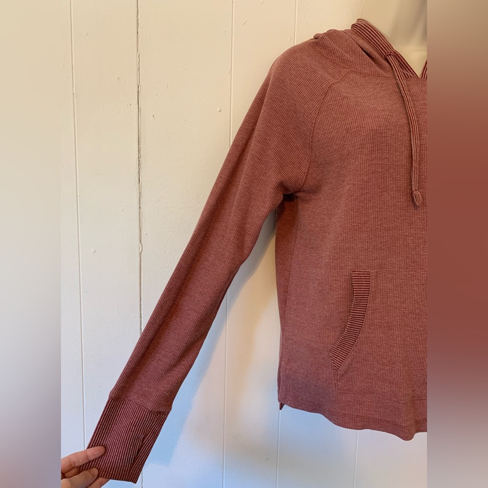 Prana Heathered Red Ribbed ORGANIC COTTON pullover Hoodie Top size S - Picture 2 of 5